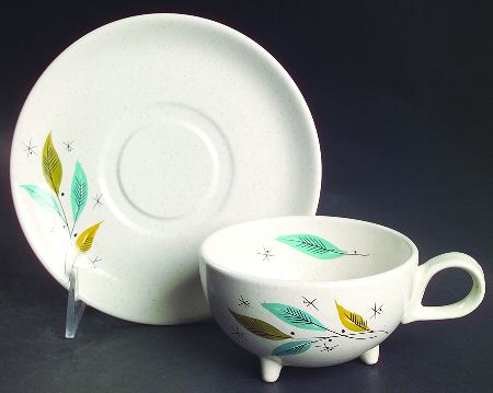 Daybreak (Freeform) Footed Cup & Saucer Set