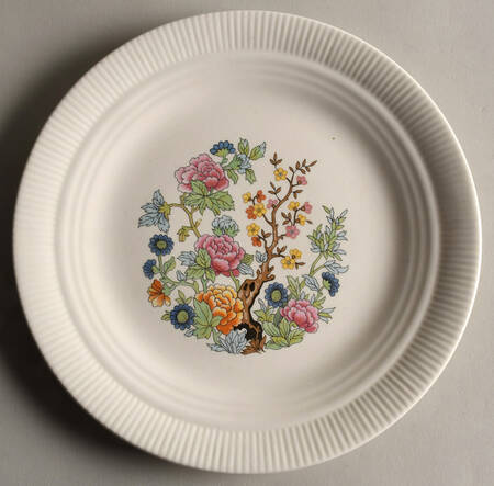 Indian Tree (Victory Shape) Luncheon Plate