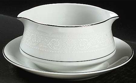 Lace Bouquet (Platinum Trim) Gravy Boat with Attached Underplate