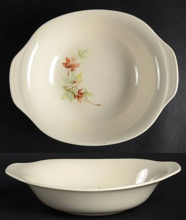 Maple Leaf 9" Oval Vegetable Bowl