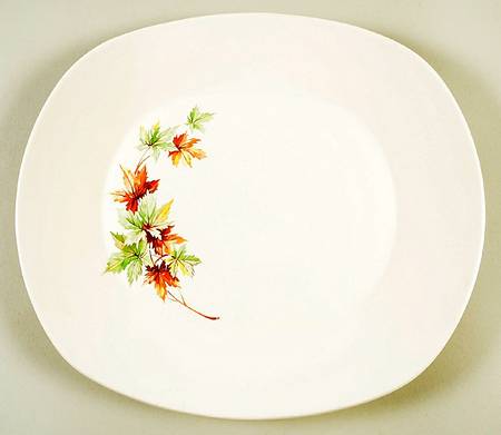 Maple Leaf 11" Oval Serving Platter