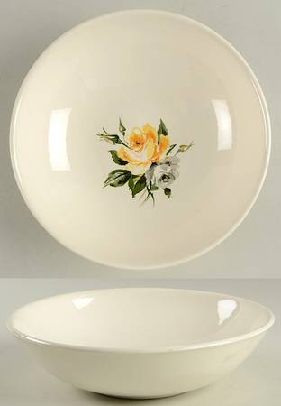 Melody Lane 9" Round Vegetable Bowl