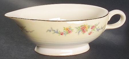 Monticello (Smooth Rim) Gravy Boat