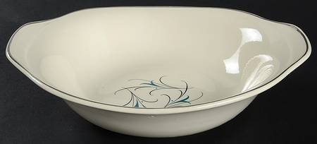 Simplicity Turquoise 9" Oval Vegetable Bowl