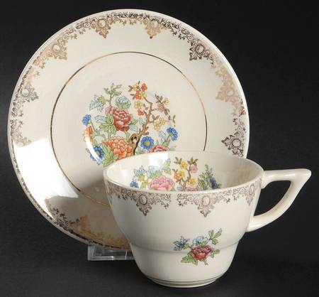 SLM2 Flat Cup & Saucer Set