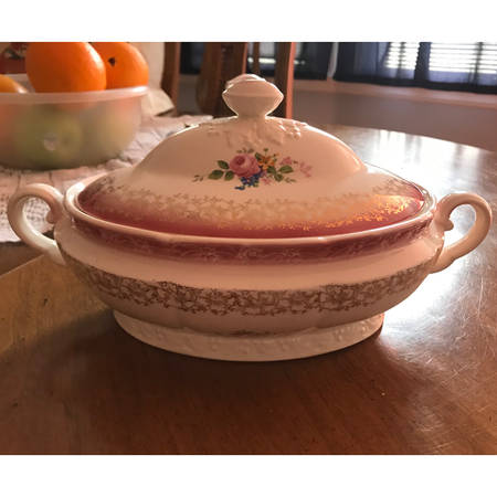 SLM29 Oval Covered Vegetable