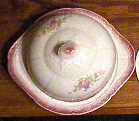 SLM29 Round Covered Butter