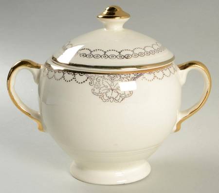 Trianon Sugar Bowl & Lid