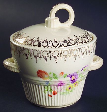 Rust Tulip (Victory) Sugar Bowl & Lid