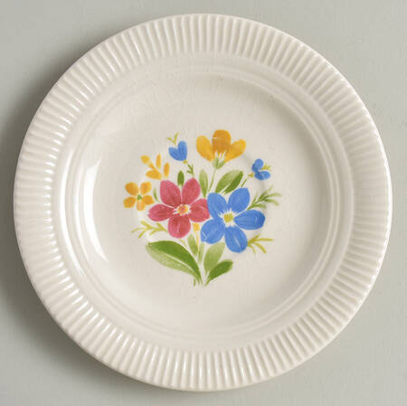 Sun Valley (China) Victory Shape Saucer