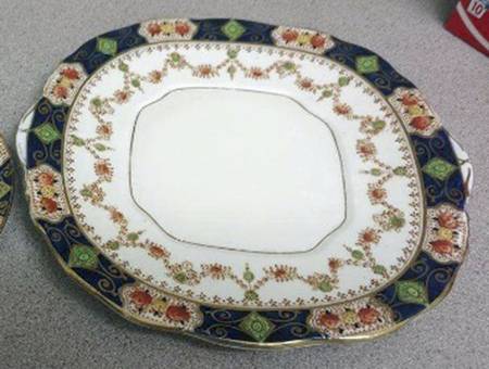 Mona Handled Cake Plate