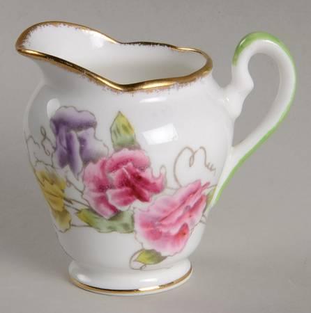 Sweet Pea (Multicolor Flowers) Mini Creamer
