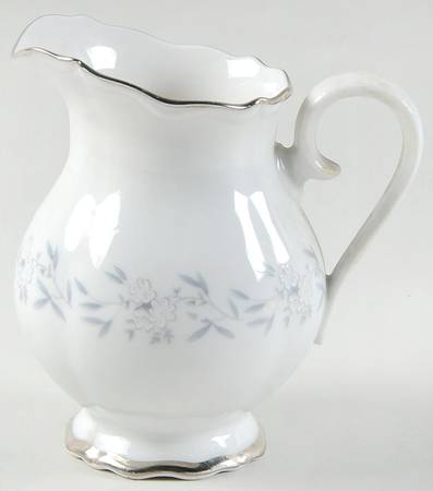 3858 Creamer