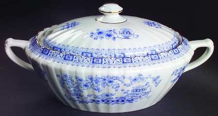 China Blau Tureen &  Lid by Seltmann