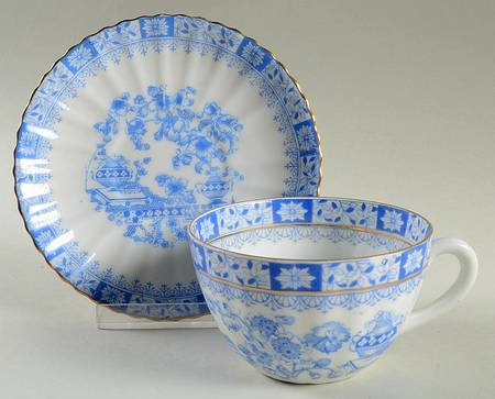 China Blau Flat Cup & Saucer Set