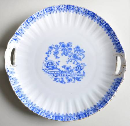 China Blau Handled Cake Plate