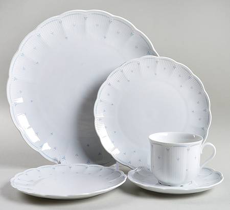 Edelweiss 5 Piece Place Setting