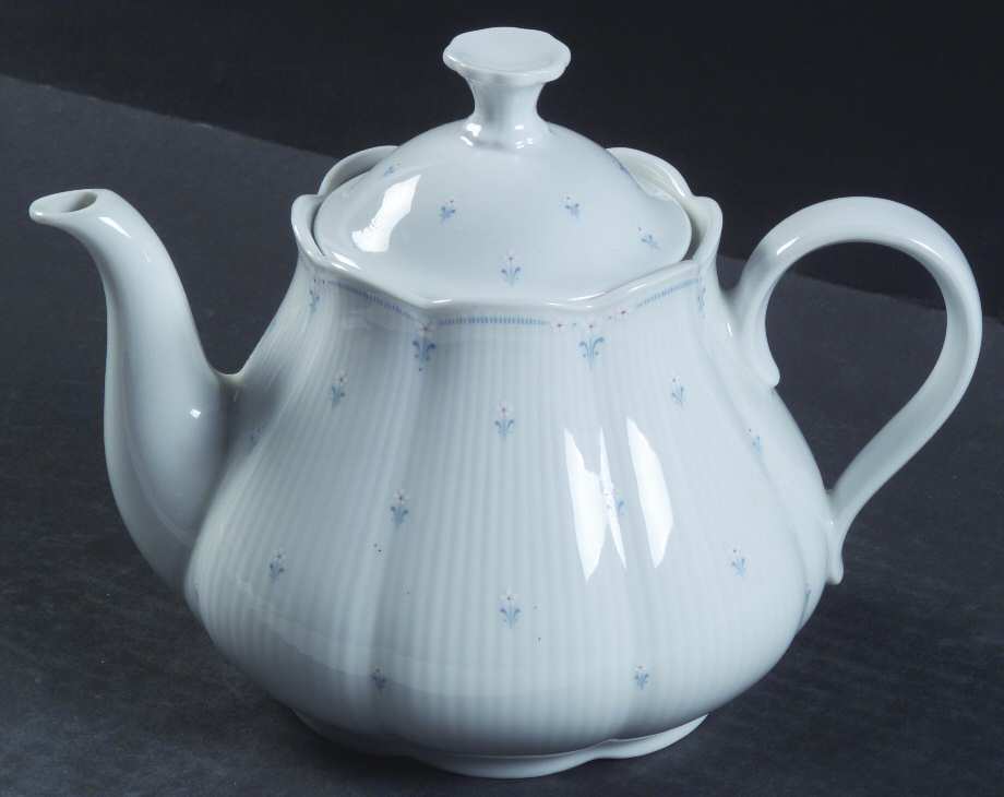 Edelweiss Teapot & Lid