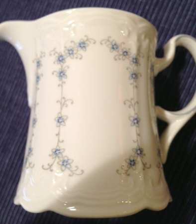 Garland Creamer