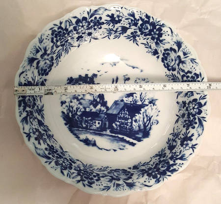 Heimatland 8" Round Vegetable Bowl