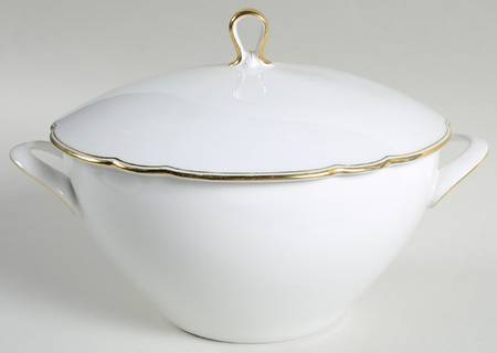 Inka Gold Round Covered Vegetable