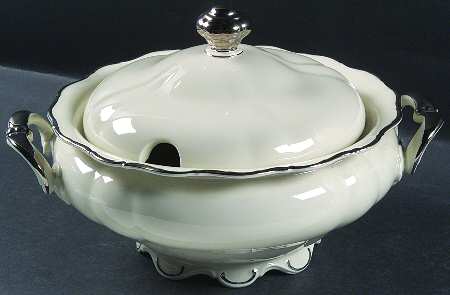 Majestic Platinum Tureen &  Lid
