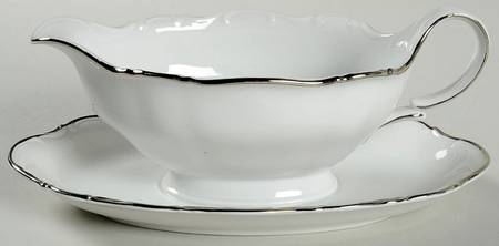 Majestic Platinum Gravy Boat with Attached Underplate