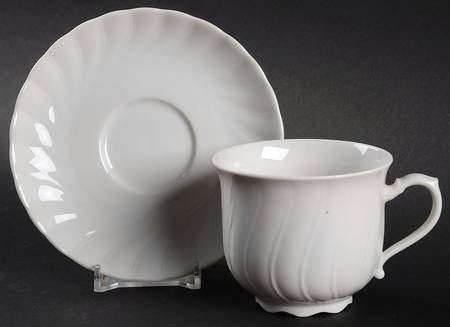 Regina Flat Cup & Saucer Set