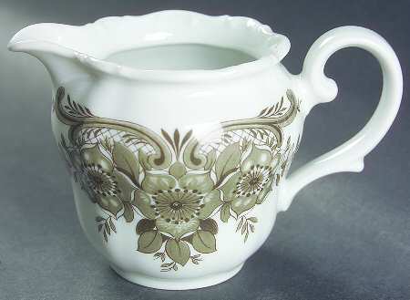 Rhinegau (Scalloped) Mini Creamer