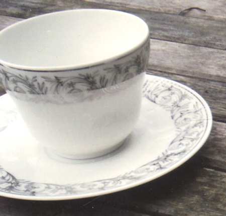 SLT17 Footed Cup & Saucer Set