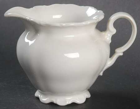 Theresia White Mini Creamer