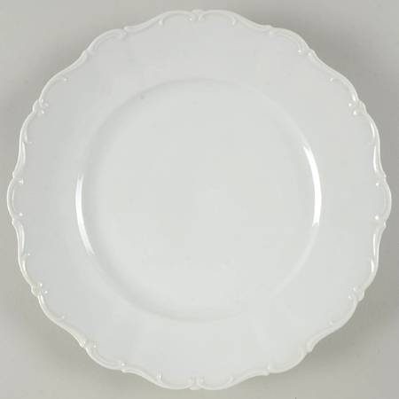 Theresia White 11" Chop Plate (Round Platter)