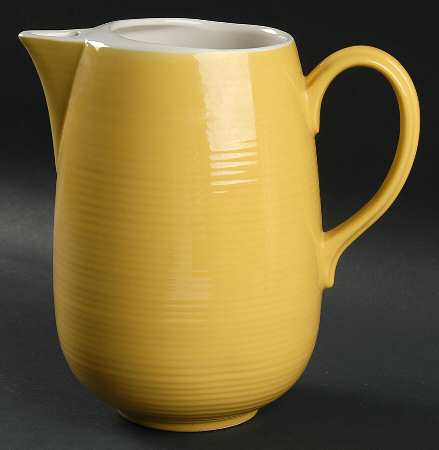 Sierra 64 Oz Pitcher