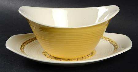 Sierra Gravy Boat & Underplate/Relish