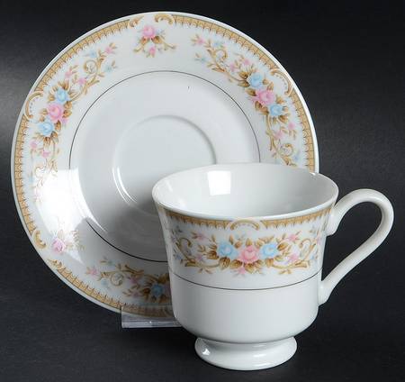 Camelot Footed Cup & Saucer Set