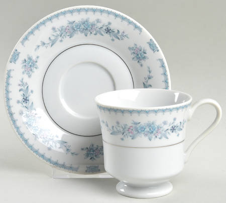 Footed Cup & Saucer Set