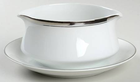 Tudor Black Gravy Boat with Attached Underplate
