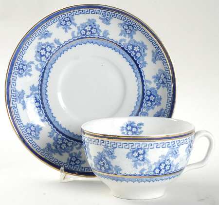 Torbrex Flat Cup & Saucer Set