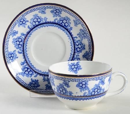 Torbrex Flat Cup & Saucer Set