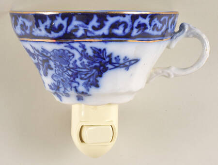 Touraine (Flow Blue) 1 5/8" + cup (H) Night Light/Cup HC