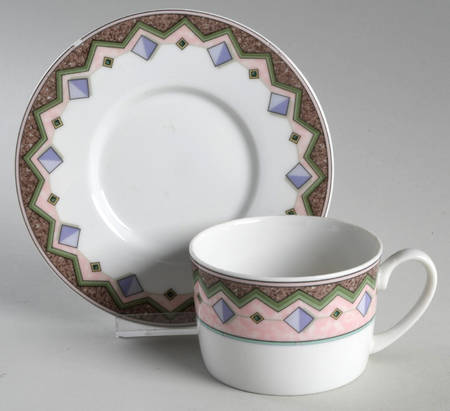 Accolade Flat Cup & Saucer Set