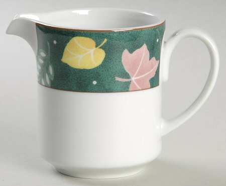 Country Magic Creamer