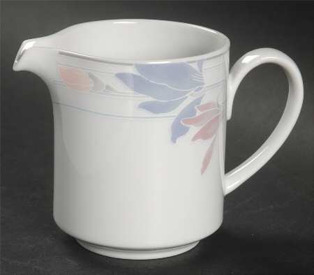 Coquette Creamer