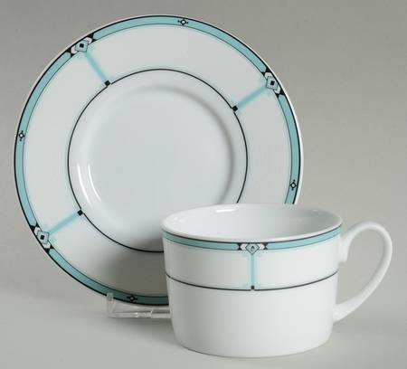 Dakota Flat Cup & Saucer Set