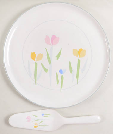 Fresh Mint (Made In Thailand) Cake Plate and Server (Boxed Set)