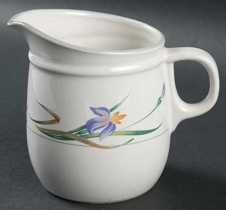 Impromptu Creamer