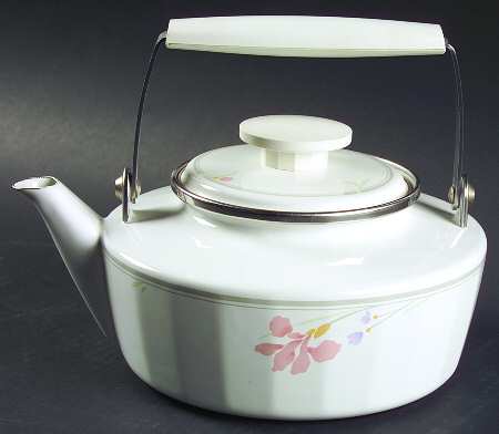 Iris Mist Metal Kettle & Lid