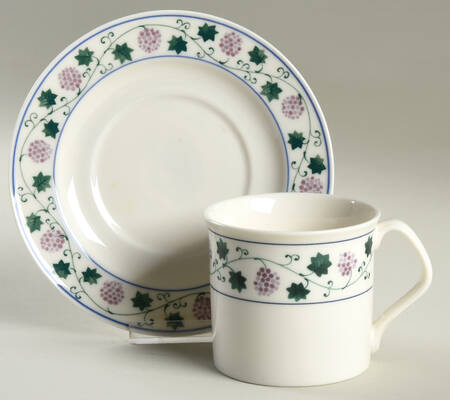 Martha's Vineyard Flat Cup & Saucer Set