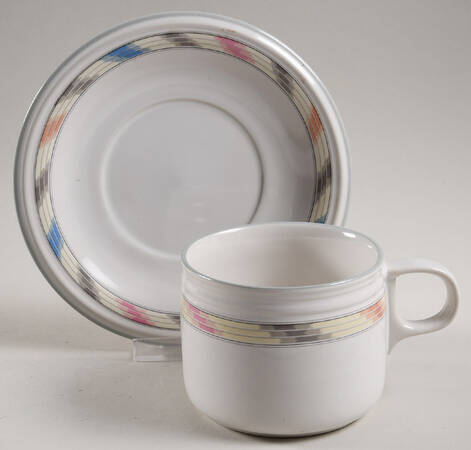 Mesa Flat Cup & Saucer Set