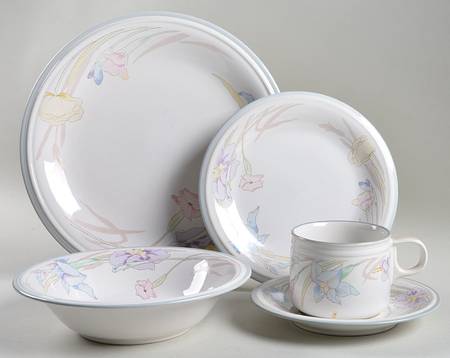 Gabriele (New Gabriele) 5 Piece Place Setting